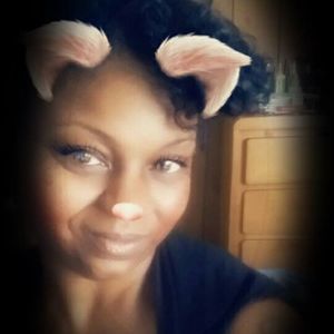 Meet your Posher, Paula